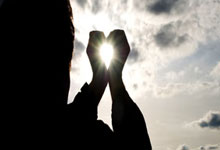 黑白体育：友谊赛-特雷泽盖进球德布劳内失误 比利时1-2埃及.